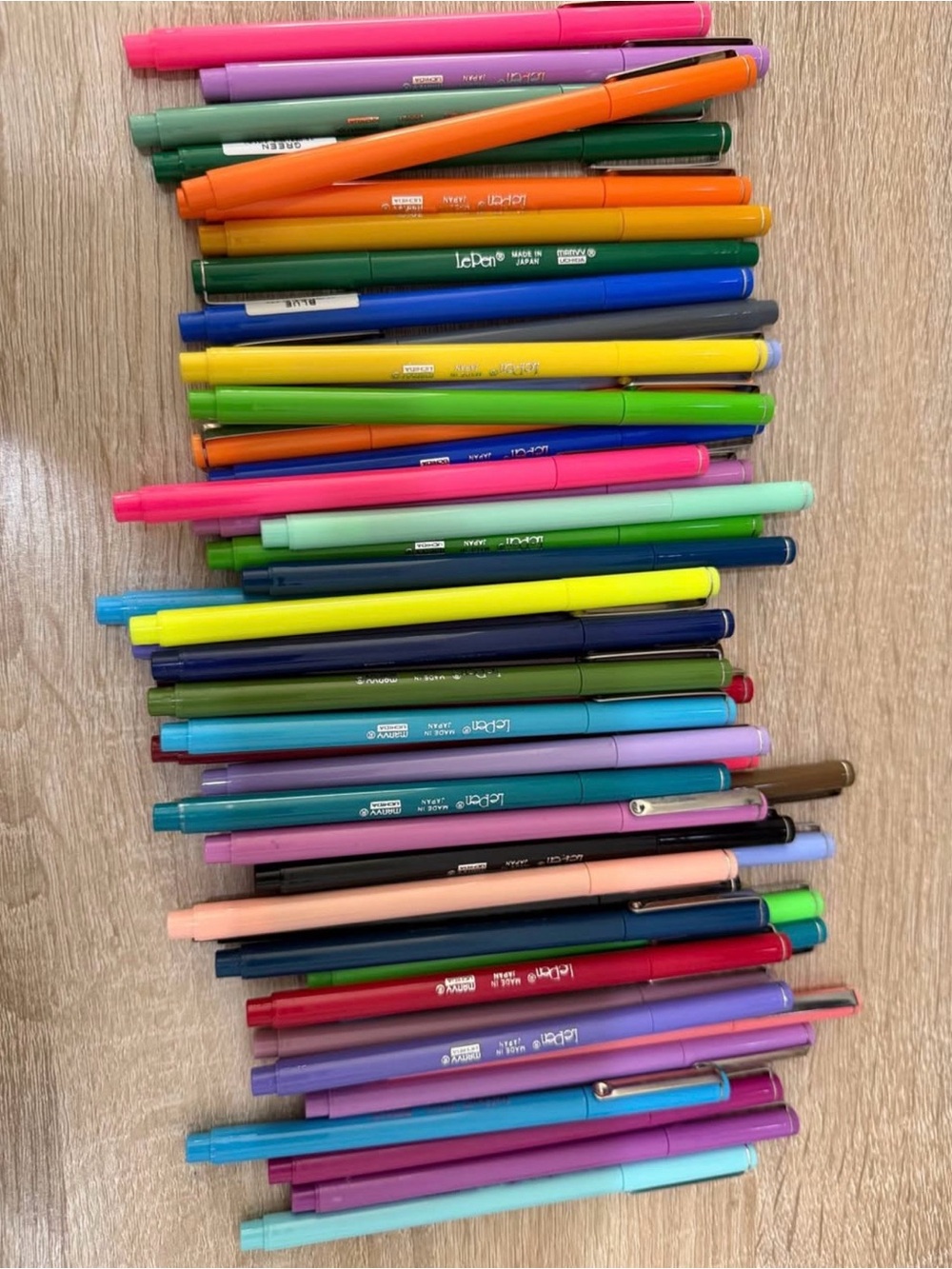 LePen Assorted Colourful Fine Tip Markers